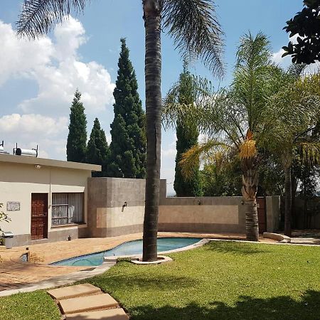 Private Apartments & Biz Stays Pretoria-Noord Exterior foto