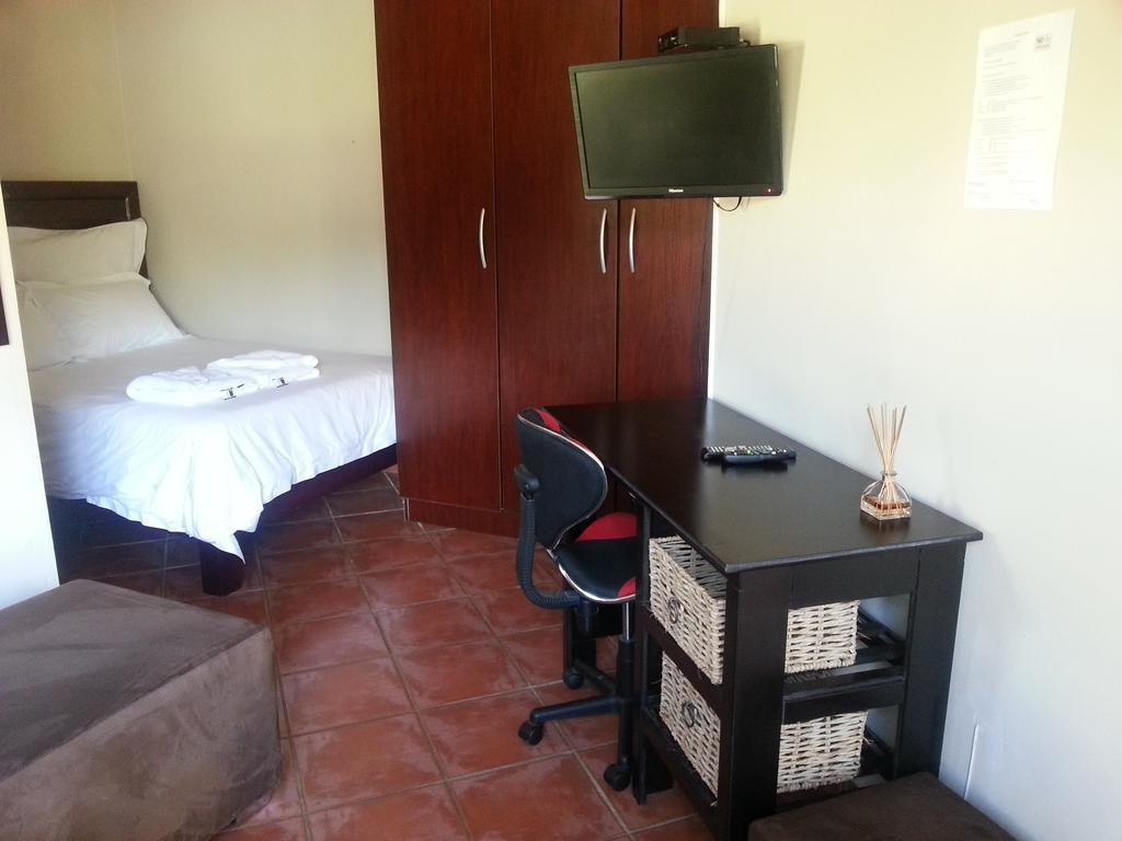 Private Apartments & Biz Stays Pretoria-Noord Habitación foto