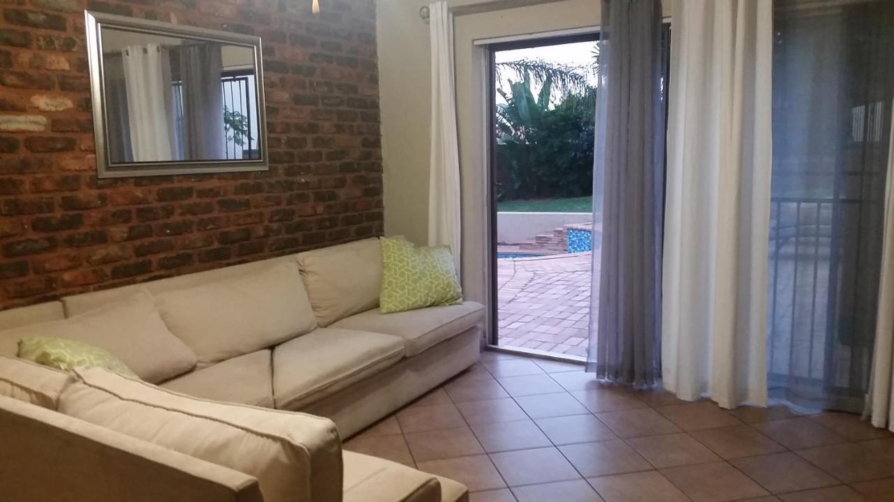 Private Apartments & Biz Stays Pretoria-Noord Exterior foto